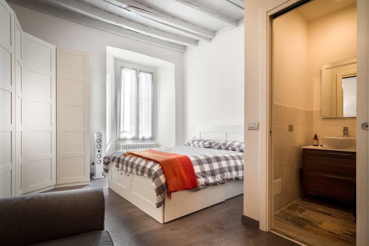 Appartement Joivy Chic Studio In Como Centre Extérieur photo