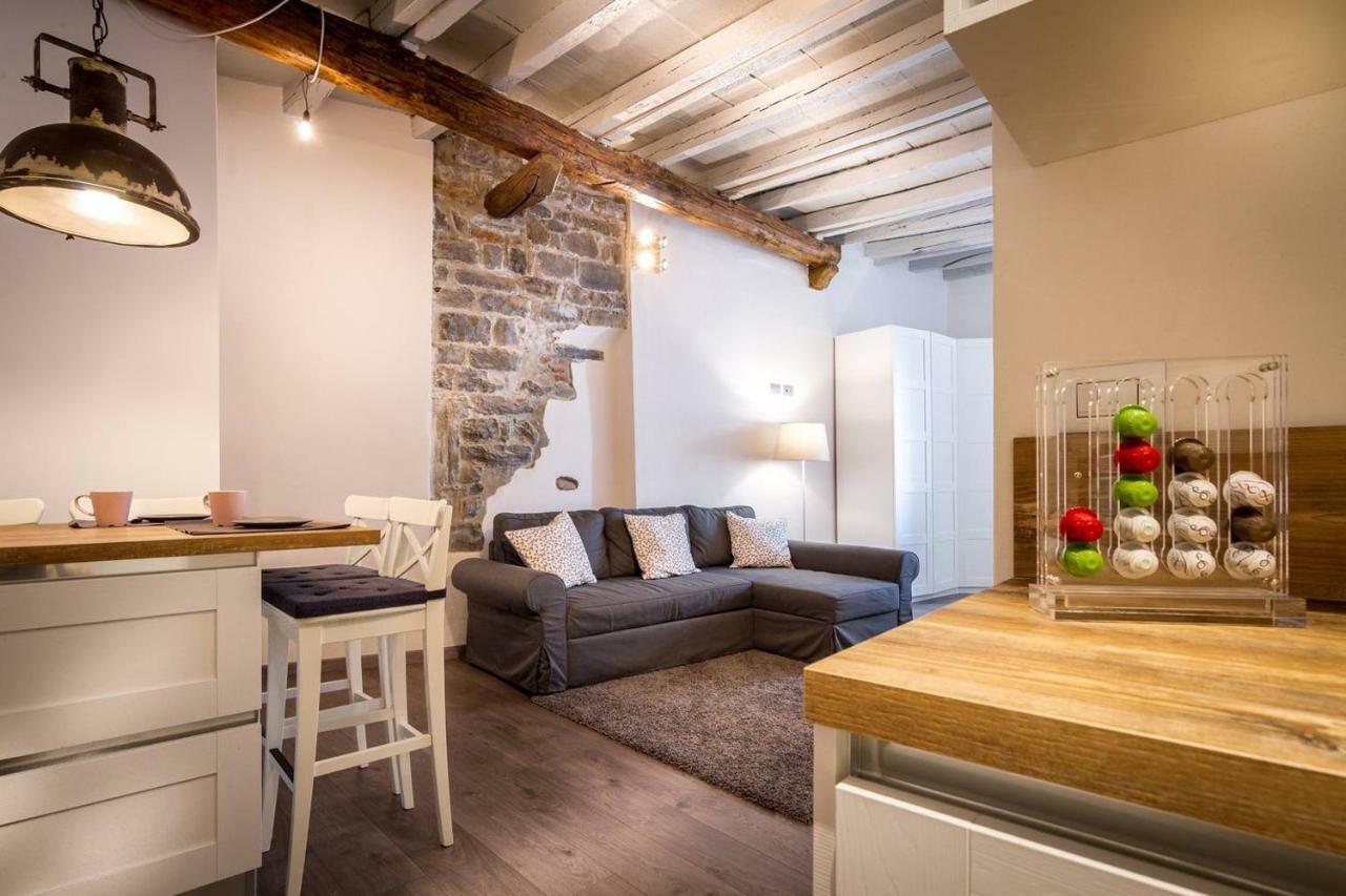 Appartement Joivy Chic Studio In Como Centre Extérieur photo